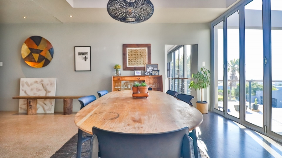 5 Bedroom Property for Sale in Humerail Eastern Cape